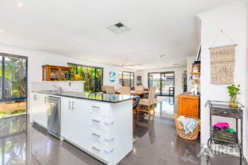 Listing image for 9 Glenora Way, Harrisdale  WA  6112