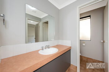 Listing image for 18 Hedgeley Way, Canning Vale  WA  6155