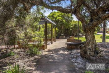 Listing image for 10 Lauraine Drive, Harrisdale  WA  6112