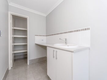 Listing image for 176 Castlewood Parkway, Southern River  WA  6110