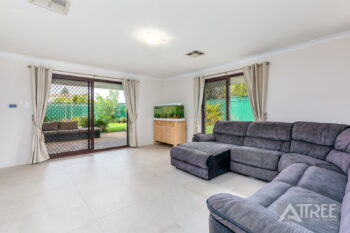 Listing image for 17 Amber Way, Thornlie  WA  6108