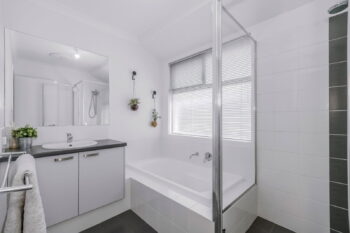 Listing image for 35 Markwell Avenue, Haynes  WA  6112