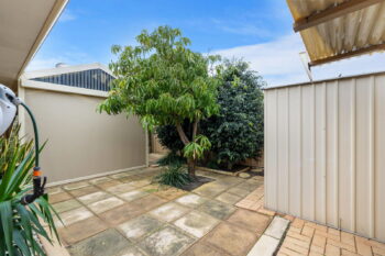 Listing image for 2/4 MacKay Crescent, Gosnells  WA  6110