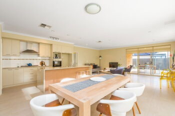 Listing image for 14 Minton Bend, Harrisdale  WA  6112