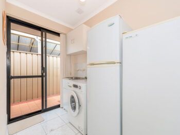 Listing image for 9 Brookside Square, Canning Vale  WA  6155