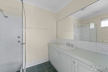 Listing image for 42 Dryandra Way, Thornlie  WA  6108