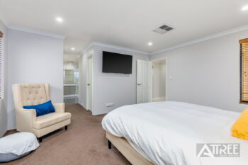 Listing image for 20 Codrington Street, Southern River  WA  6110