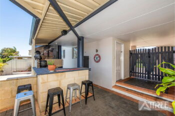 Listing image for 15 Ridgehaven Court, Canning Vale  WA  6155