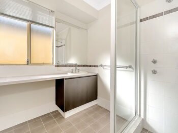 Listing image for 1/35 Barfield Road, Hammond Park  WA  6164