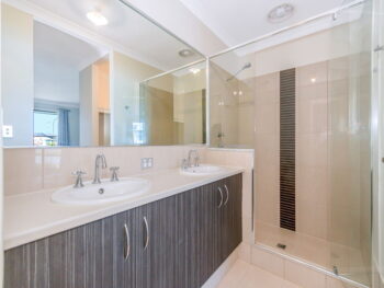 Listing image for 7 Leroy Way, Piara Waters  WA  6112