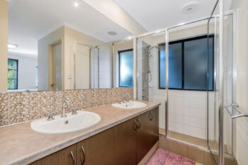 Listing image for 6 Garron Rest, Canning Vale  WA  6155