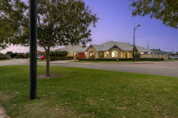 Listing image for 31 Piesley Promenade, Canning Vale  WA  6155