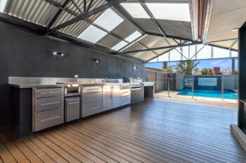 Listing image for 21 Tarragon Place, Thornlie  WA  6108