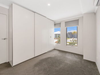 Listing image for 8 Evandale Way, Harrisdale  WA  6112