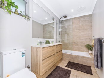 Listing image for 15 Empire Way, Thornlie  WA  6108