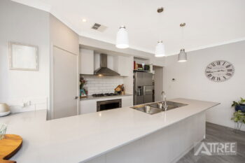 Listing image for 5 Claymore Place, Piara Waters  WA  6112