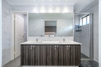 Listing image for 8 Wattledale Road, Haynes  WA  6112