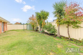 Listing image for 13 Jacana Place, Gosnells  WA  6110