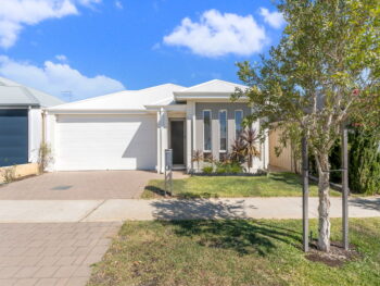 Listing image for 4 Jarvis Road, Haynes  WA  6112