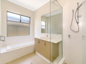 Listing image for 10 Greywacke Entrance, Piara Waters  WA  6112