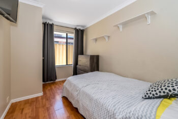 Listing image for 9 Iandra Loop, Carramar  WA  6031