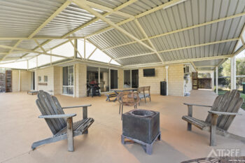 Listing image for 24 Frayne Place, Wandi  WA  6167