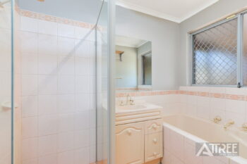 Listing image for 21 Ailsworth Court, Thornlie  WA  6108
