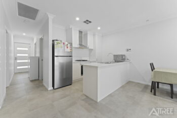 Listing image for 4B Greenlink Boulevard, Harrisdale  WA  6112