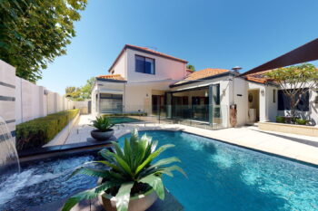 Listing image for 15 Woodrush Way, Canning Vale  WA  6155