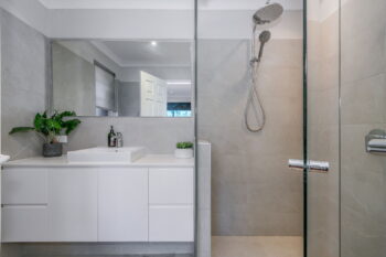 Listing image for 2/35 Grundy Way, Thornlie  WA  6108