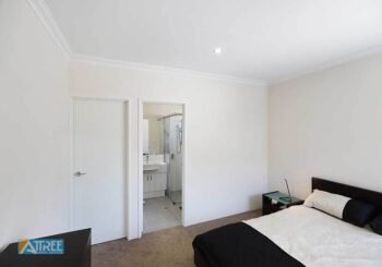 Listing image for 10B Debenham Street, Thornlie  WA  6108