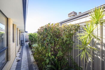 Listing image for 17 Biddiarra Bend, Southern River  WA  6110