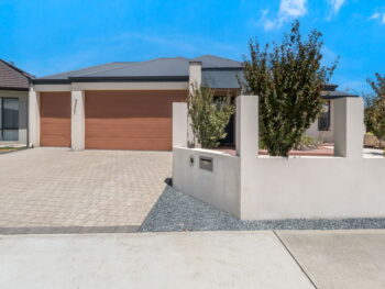 Listing image for 20 Holywell Street, Piara Waters  WA  6112