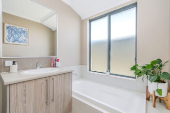 Listing image for 6 Alata Grove, Byford  WA  6122