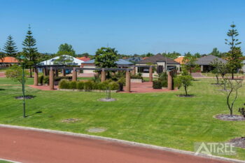 Listing image for 5 Glentrool Gardens, Canning Vale  WA  6155