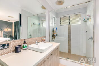 Listing image for 16 Gypsum Avenue, Harrisdale  WA  6112