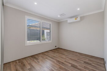 Listing image for 5 Basil Loop, Treeby  WA  6164