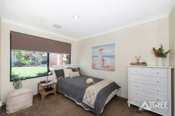 Listing image for 30 Illawarra Crescent, Canning Vale  WA  6155