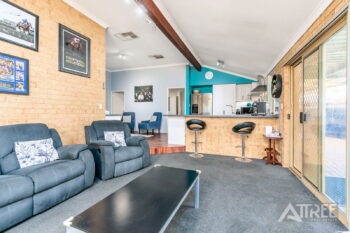 Listing image for 15 Wyton Place, Gosnells  WA  6110