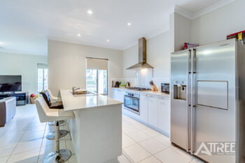 Listing image for 15 Gleeson Way, Harrisdale  WA  6112