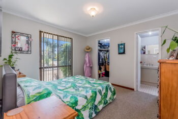 Listing image for 4 Kestrel Way, Yangebup  WA  6164