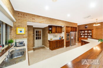 Listing image for 25 Waten Place, Canning Vale  WA  6155