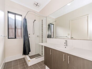 Listing image for 10 Crouch Place, Canning Vale  WA  6155