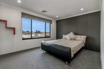 Listing image for 10 Hillview Place, Thornlie  WA  6108