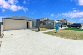 Listing image for 297 Balfour Street, Southern River  WA  6110