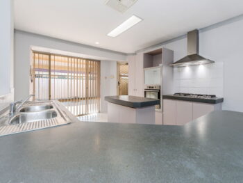 Listing image for 16 Aster Court, Thornlie  WA  6108