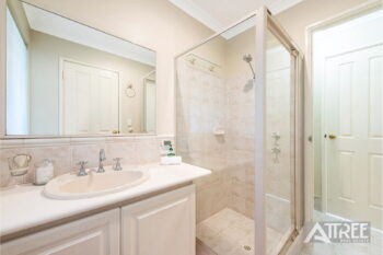 Listing image for 30 Illawarra Crescent, Canning Vale  WA  6155