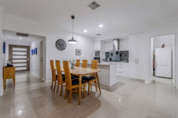 Listing image for 8 Langer Crescent, Champion Lakes  WA  6111