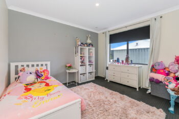 Listing image for 6 Alata Grove, Byford  WA  6122