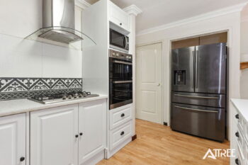 Listing image for 10 Nasura Grove, Mount Nasura  WA  6112